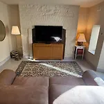 Dun Laoghaire Coastal Retreat & Hidden Getaway