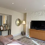 Dun Laoghaire Coastal Retreat & Hidden Getaway