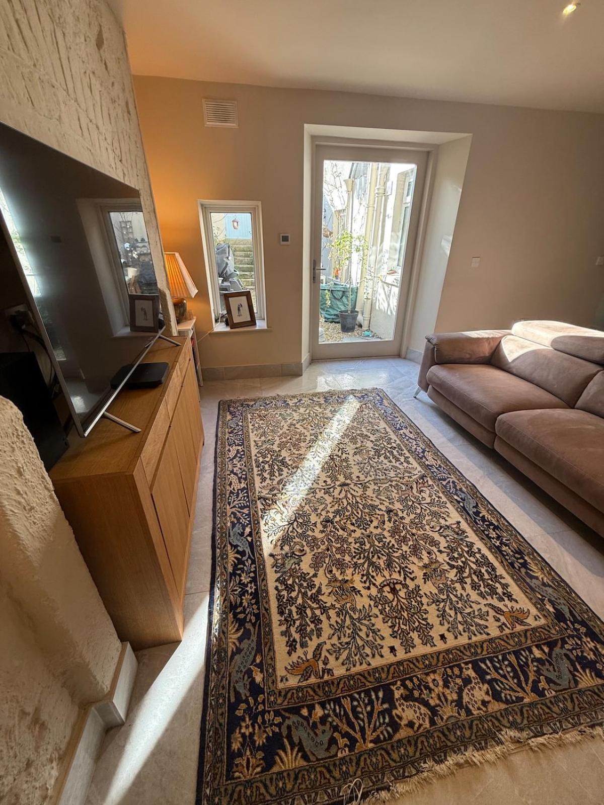 Dun Laoghaire Coastal Retreat & Hidden Getaway *